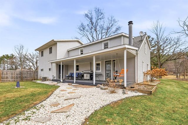 S3844 Silver Springs Court, Eau Claire, WI 54701