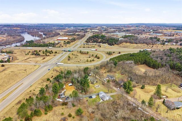 S3844 Silver Springs Court, Eau Claire, WI 54701