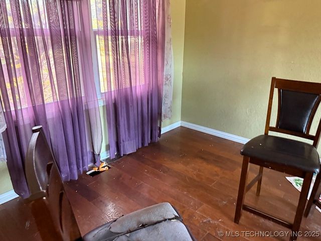 8 Dakota, Muskogee, OK 74403