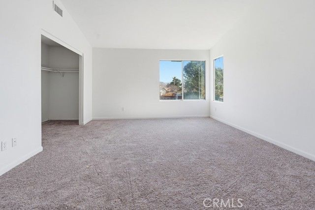 16261 Lake View Lane, Apple Valley, CA 92307