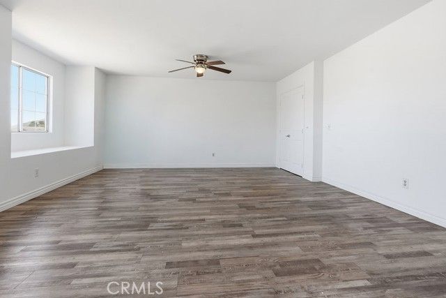 16261 Lake View Lane, Apple Valley, CA 92307