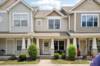 1740 Lincoya Bay Dr, Nashville, TN 37214
