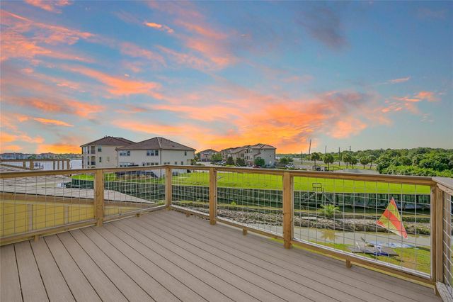 4436 Shady Lake Drive, Seabrook, TX 77586