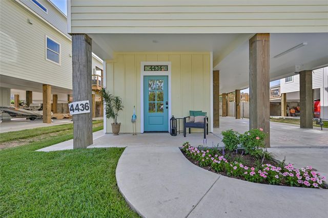 4436 Shady Lake Drive, Seabrook, TX 77586