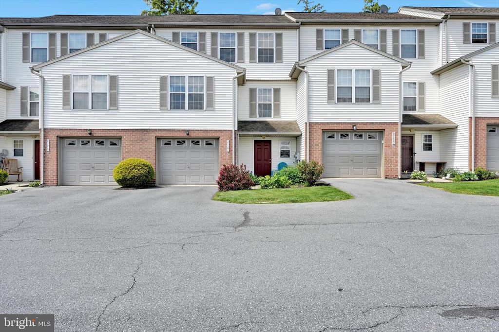 2177 PENN ST L-0232, Lebanon, PA 17042