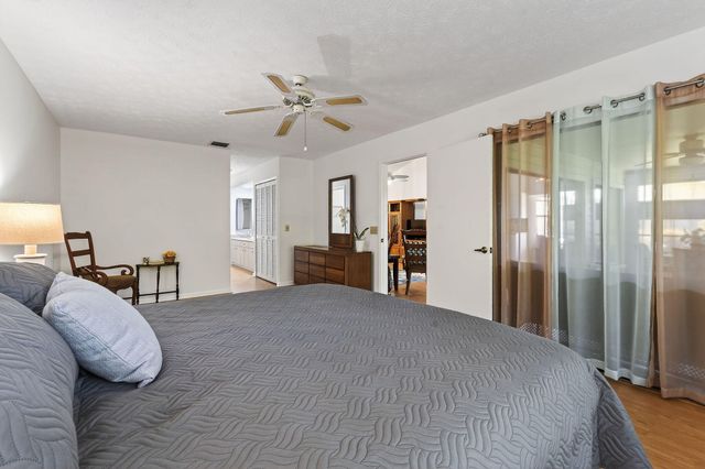 13196 SE Point O Woods Court, Hobe Sound, FL 33455