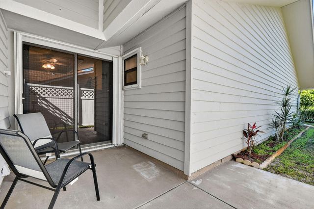 13196 SE Point O Woods Court, Hobe Sound, FL 33455