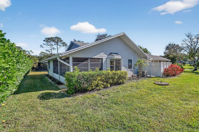 13196 SE Point O Woods Court, Hobe Sound, FL 33455