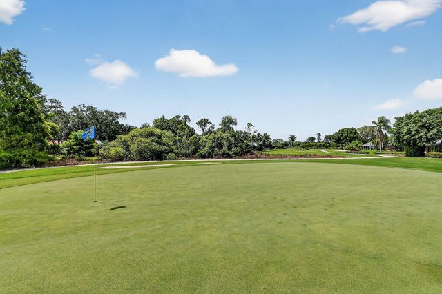 13196 SE Point O Woods Court, Hobe Sound, FL 33455