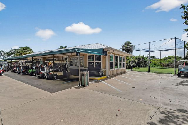 13196 SE Point O Woods Court, Hobe Sound, FL 33455