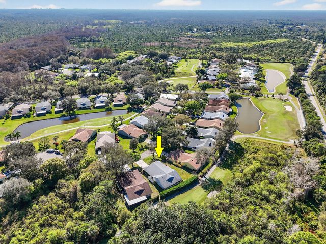 13196 SE Point O Woods Court, Hobe Sound, FL 33455