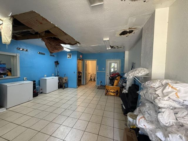 1040 W North Street, Kalamazoo, MI 49007