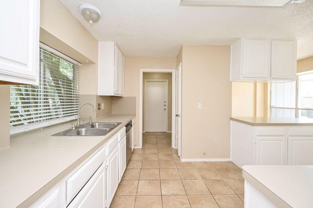 4218 Bridledon Lane, Houston, TX 77014