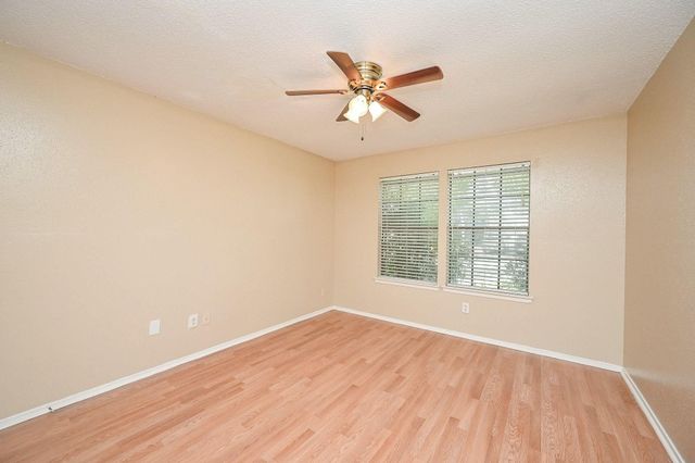 4218 Bridledon Lane, Houston, TX 77014