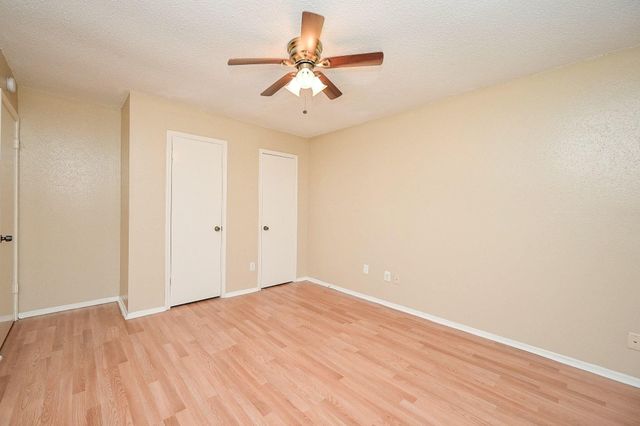 4218 Bridledon Lane, Houston, TX 77014