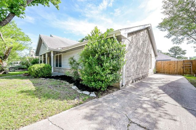 4218 Bridledon Lane, Houston, TX 77014