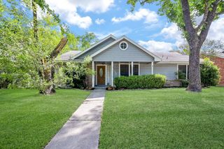 4218 Bridledon Lane, Houston, TX 77014