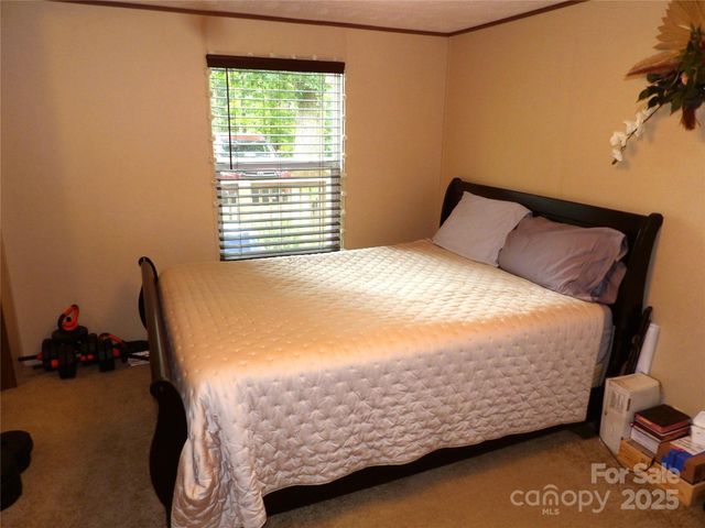 31 Mcgee Hill Road, Fairview, NC 28730