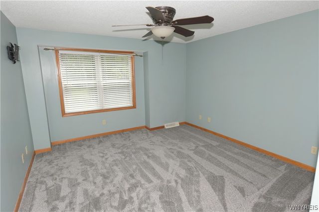 329 Summit Boulevard, North Tonawanda, NY 14120