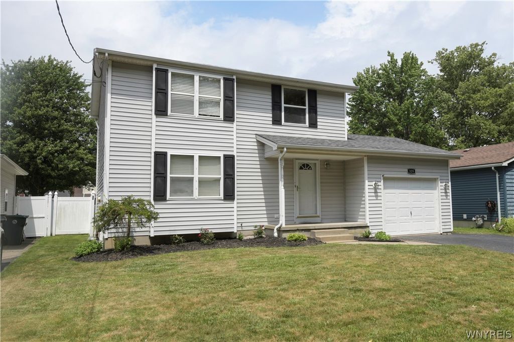 329 Summit Boulevard, North Tonawanda, NY 14120