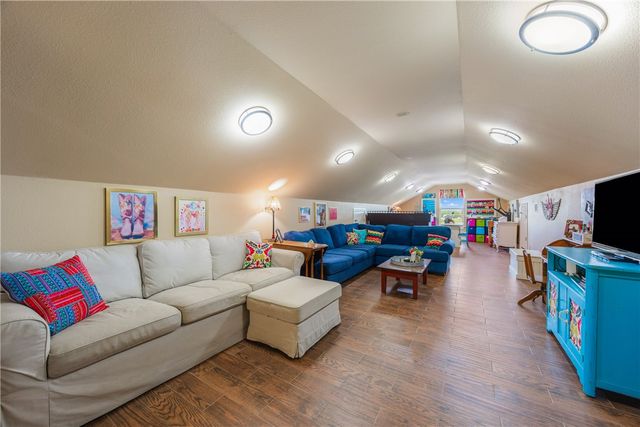 6702 Digger, Corpus Christi, TX 78415
