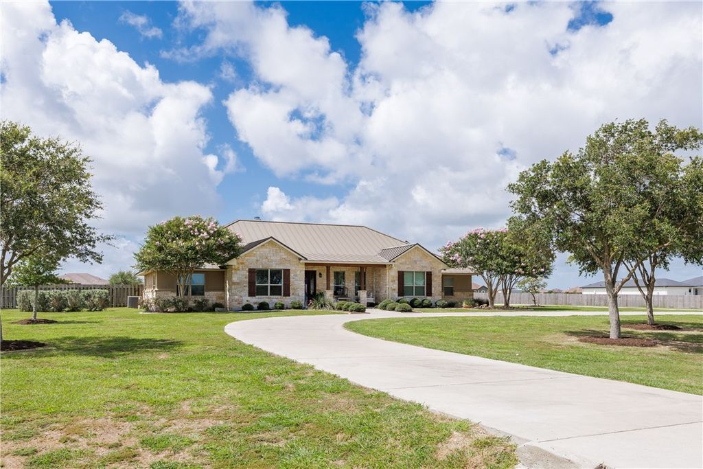 6702 Digger, Corpus Christi, TX 78415 — photo 2