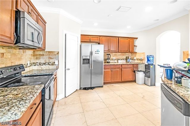 3420 72nd AVE NE, Naples, FL 34120