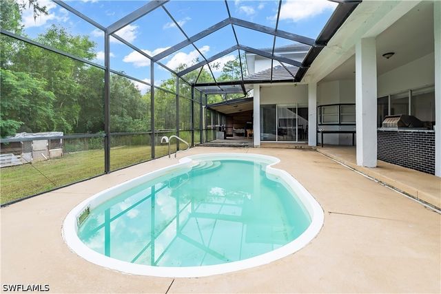 3420 72nd AVE NE, Naples, FL 34120