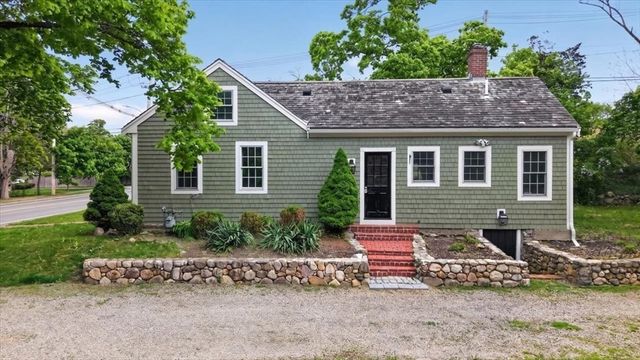 106 Fort Hill, Hingham, MA 02043
