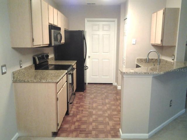 6578 SWISSCO DRIVE 124, Orlando, FL 32822