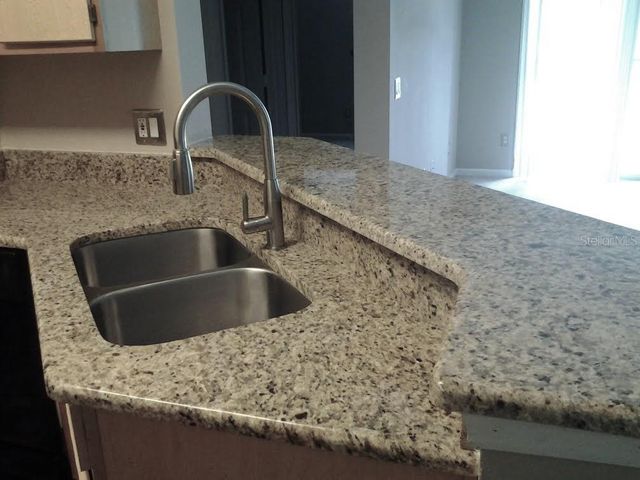 6578 SWISSCO DRIVE 124, Orlando, FL 32822