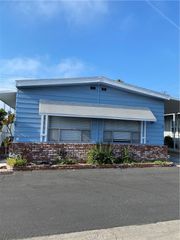 19350 S Ward Street 3, Huntington Beach, CA 92646