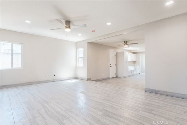 16213 S Thorson, Compton, CA 90221