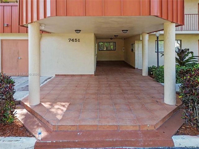 7451 NW 16th St 110, Plantation, FL 33313