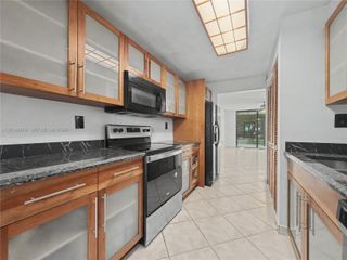 7451 NW 16th St 110, Plantation, FL 33313