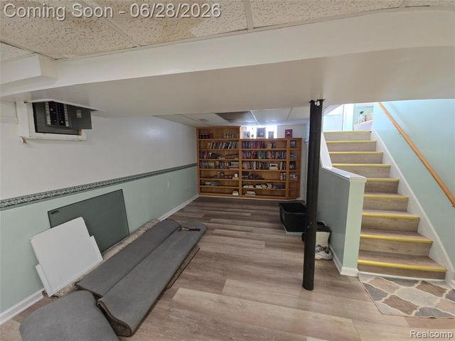 23776 Normandy Avenue, Eastpointe, MI 48021