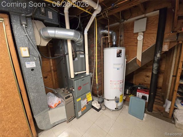 23776 Normandy Avenue, Eastpointe, MI 48021