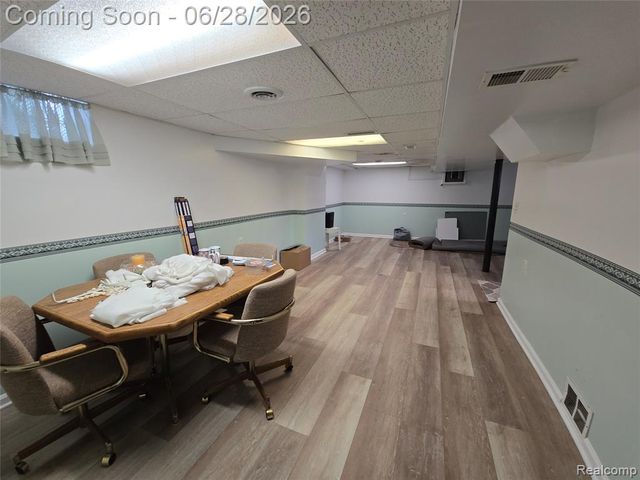 23776 Normandy Avenue, Eastpointe, MI 48021