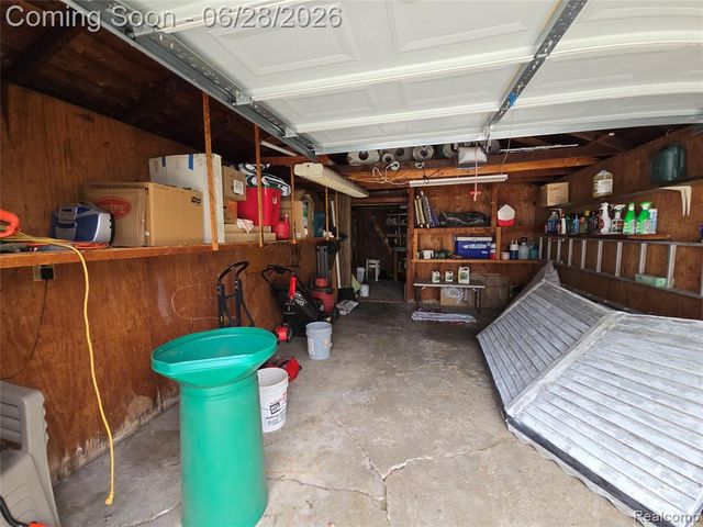 23776 Normandy Avenue, Eastpointe, MI 48021