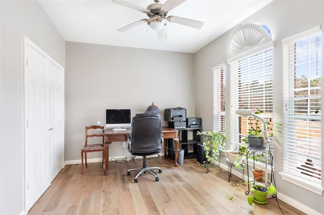 3504 Oak Landing, Conroe, TX 77304