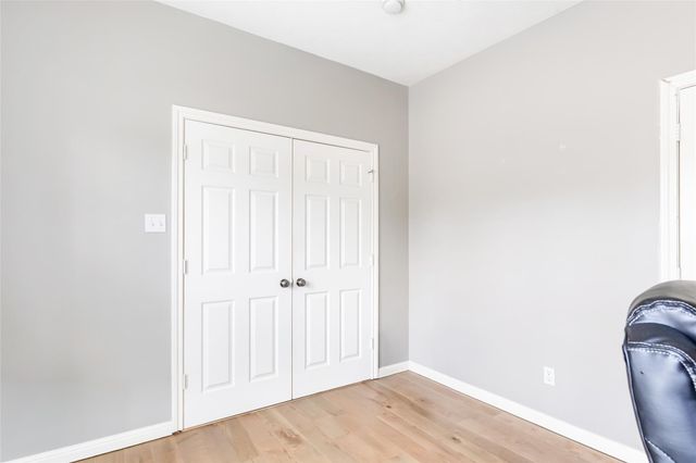 3504 Oak Landing, Conroe, TX 77304