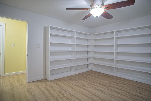 6963 County Road 1940, Pomona, MO 65789