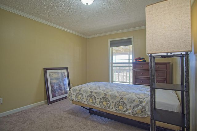 6963 County Road 1940, Pomona, MO 65789