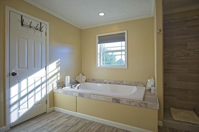 6963 County Road 1940, Pomona, MO 65789