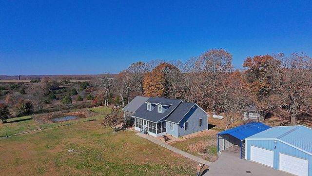 6963 County Road 1940, Pomona, MO 65789