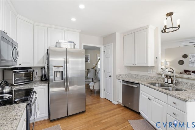 10130 Wood Vale Ct, Chesterfield, VA 23236