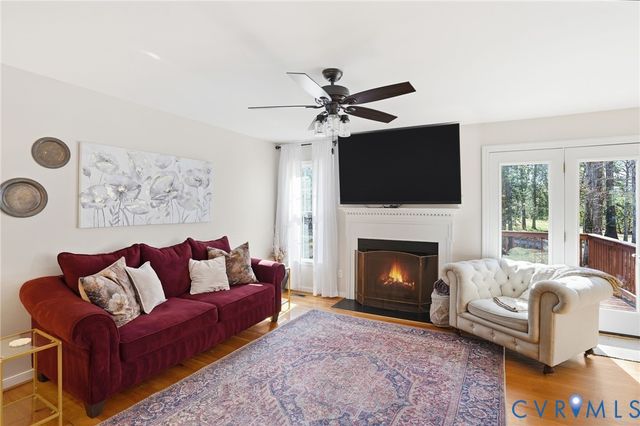 10130 Wood Vale Ct, Chesterfield, VA 23236