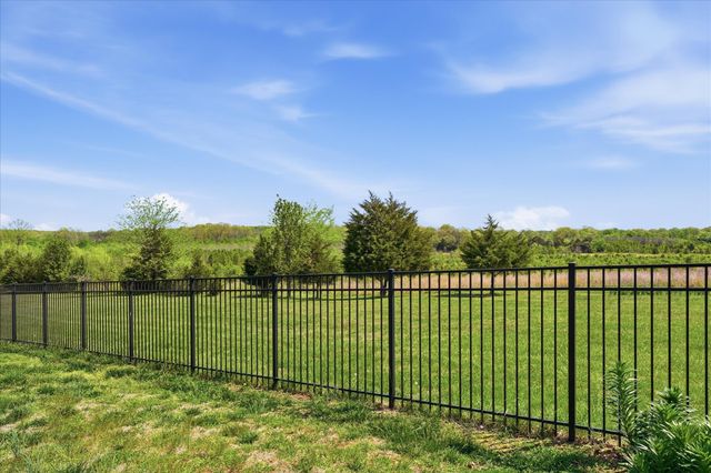 1033 Mires Rd, Mount Juliet, TN 37122