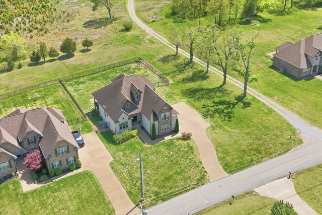 1033 Mires Rd, Mount Juliet, TN 37122