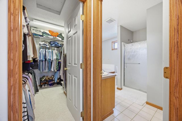 5144 Rose Creek Parkway S, Fargo, ND 58104